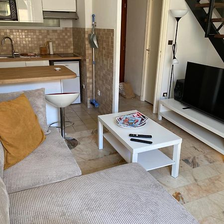 Duplex Plein Centre Ville De Montpellier Buitenkant foto
