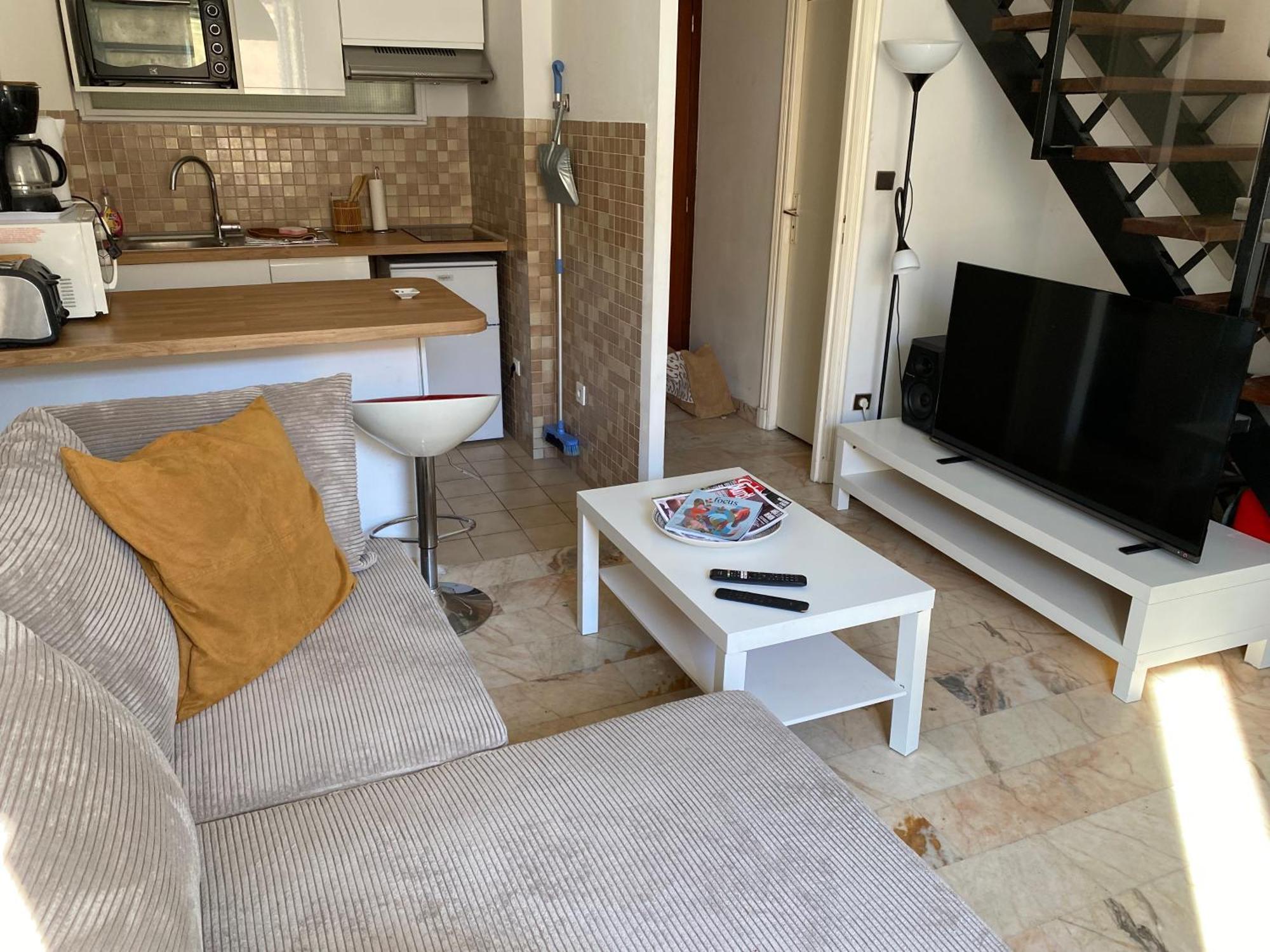 Duplex Plein Centre Ville De Montpellier Buitenkant foto